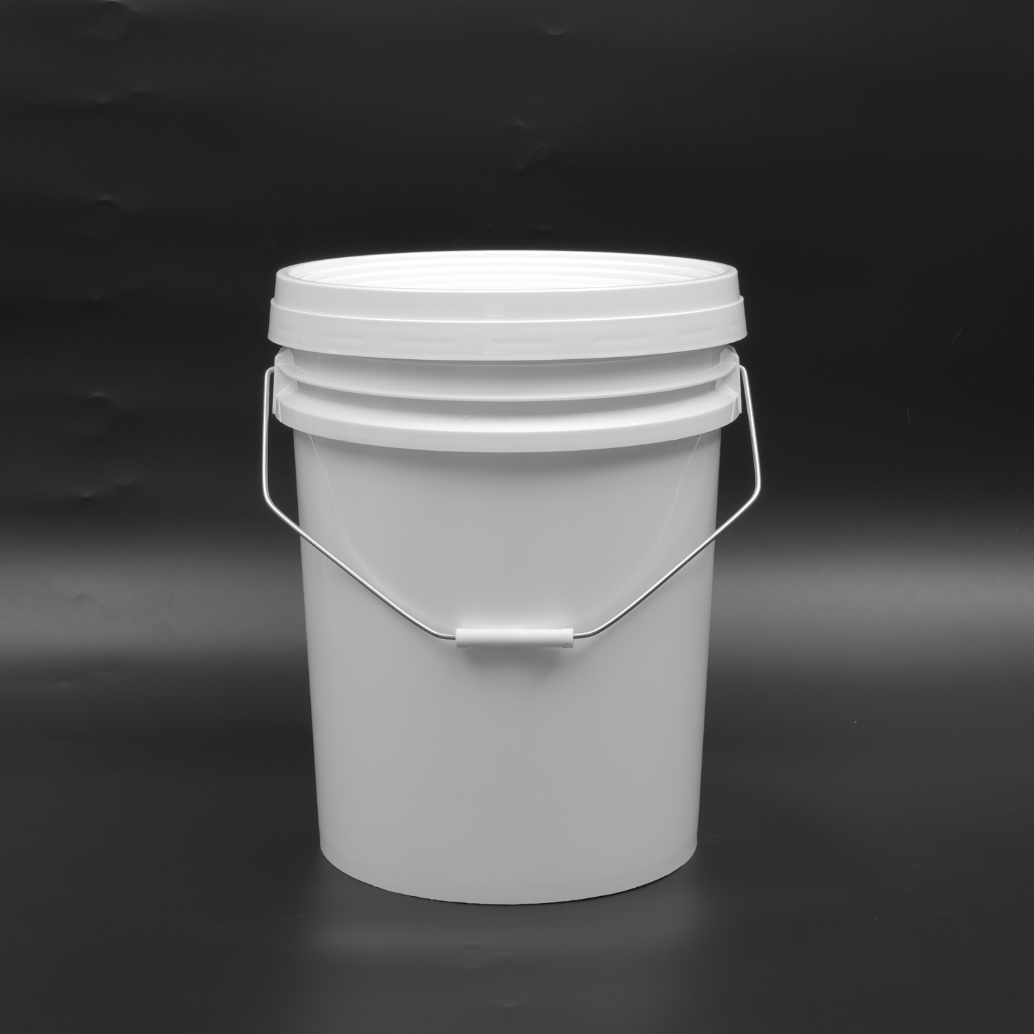 20L Multipurpose Silicone Sealant Packaging Plastic Pail with Lid and Handle for Industrial Adhesive for Building Industry